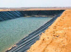 Использование геомембраны для гидроизоляции водоёма